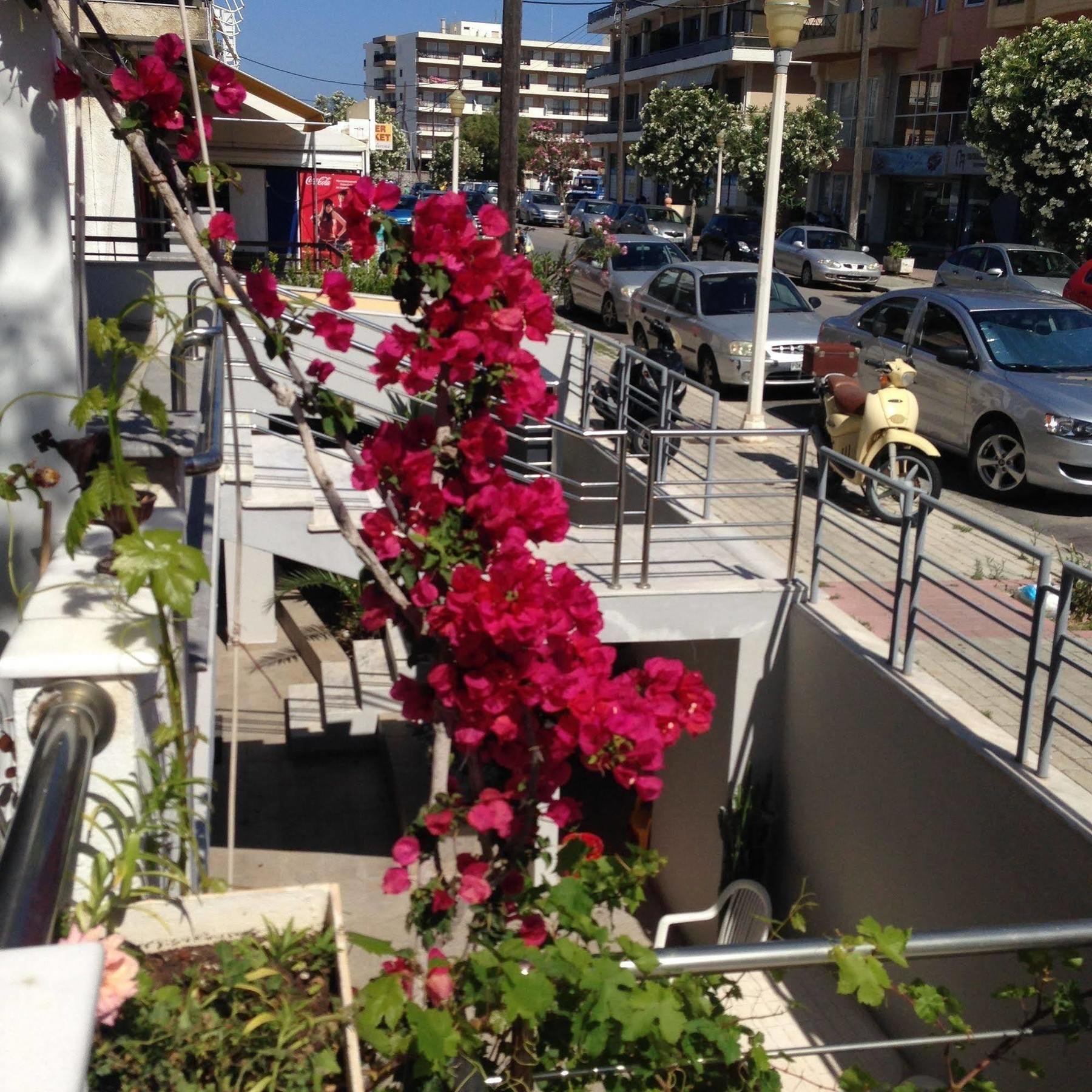 Zefyros Hotel Rhodes City Exterior foto